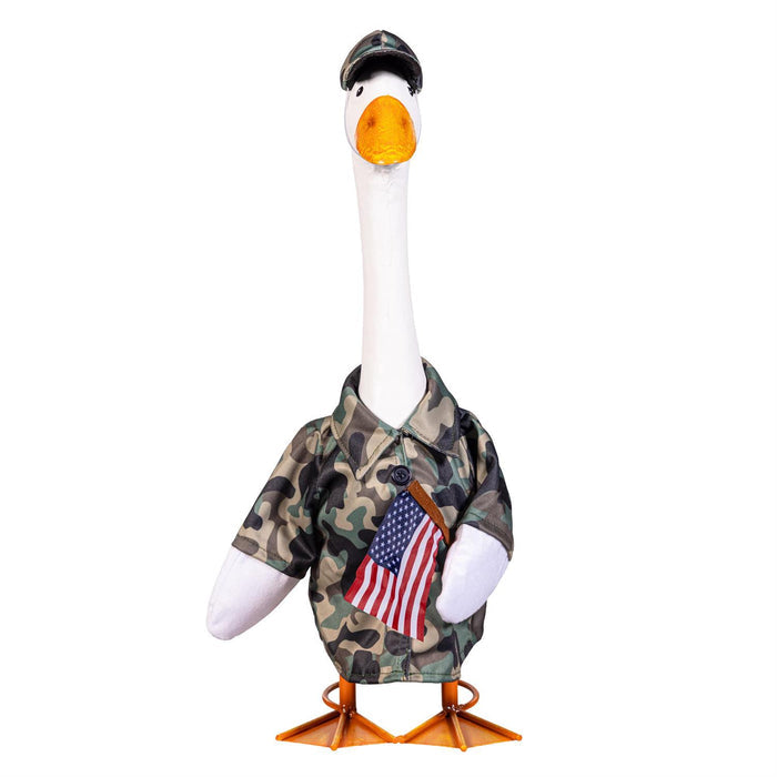 Camo  Outfit For Giddy The Porch Goose