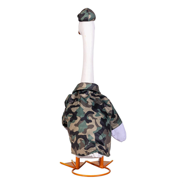 Camo  Outfit For Giddy The Porch Goose