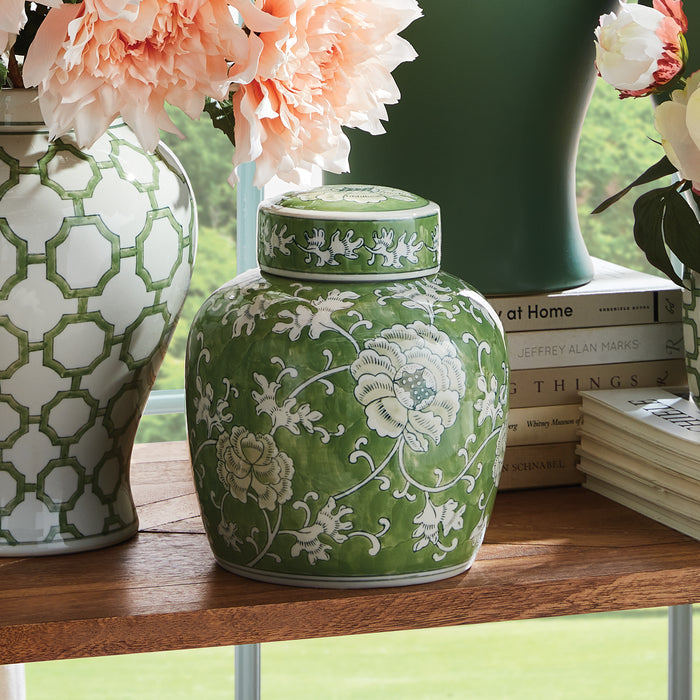 Imperial Lotus Lidded Jar - View 5