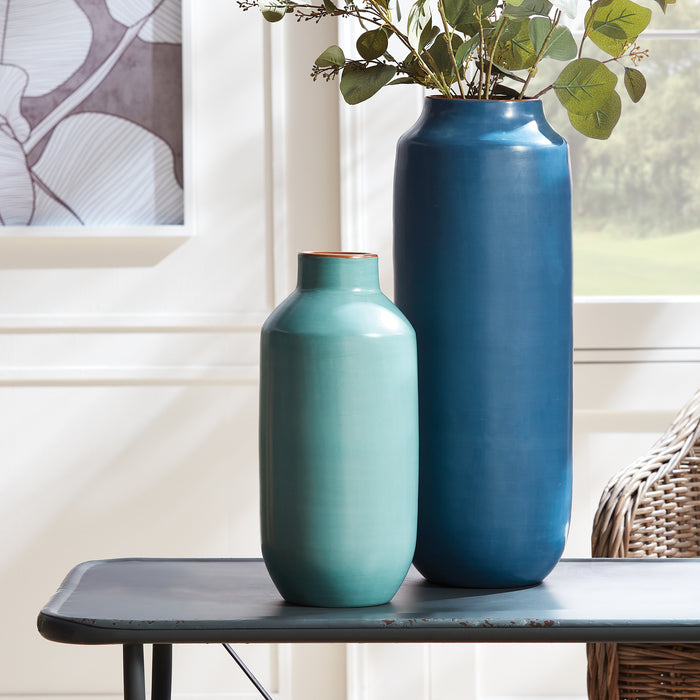 Lucela Bottle Vase - View 7