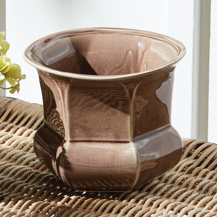 Madison Pot - View 4