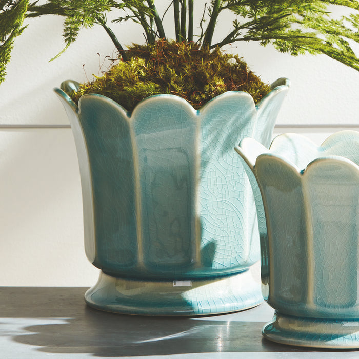 Maline Footed  Pot Small - View 4