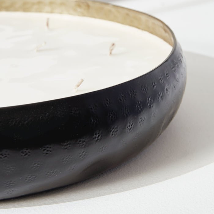 Oudh Noir 10-Wick Candle Tray - View 4
