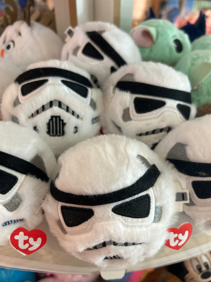 STORMTROOPER- bouncer by TY